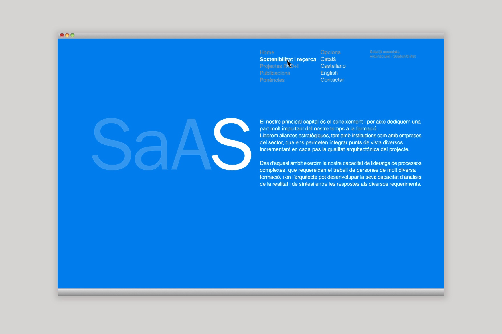 Dise&ntilde;o de la p&aacute;gina de inicio de la web de SAAS, apartado SOSTENIBILIDAD I RE&Ccedil;ERCA. Versi&oacute;n azul. Dise&ntilde;ado por el estudio de branding y comunicaci&oacute;n Esiete y programado por sevenap.